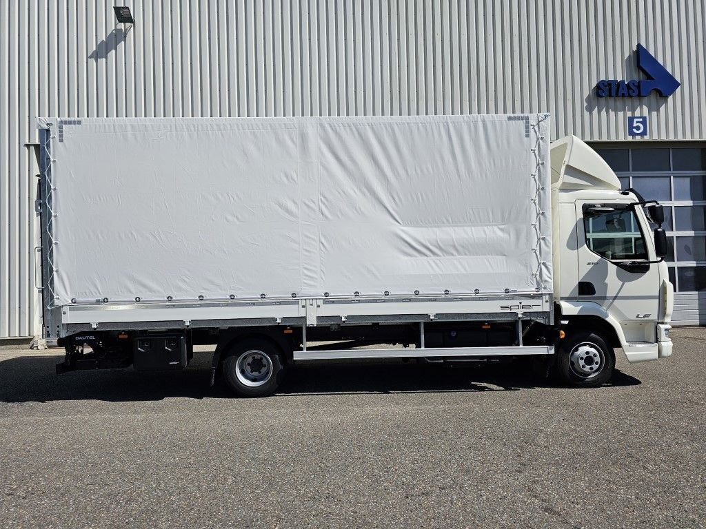 DAF LF 210 7,49t Spier Pritsche-Plane LBW Tageszulas DAF FA LF 210 08t Spier Pritsche mit LBW - Curtainsider truck: picture 3 DAF LF 210 7,49t Spier Pritsche-Plane LBW Tageszulas DAF FA LF 210 08t Spier Pritsche mit LBW - Curtainsider truck: picture 3