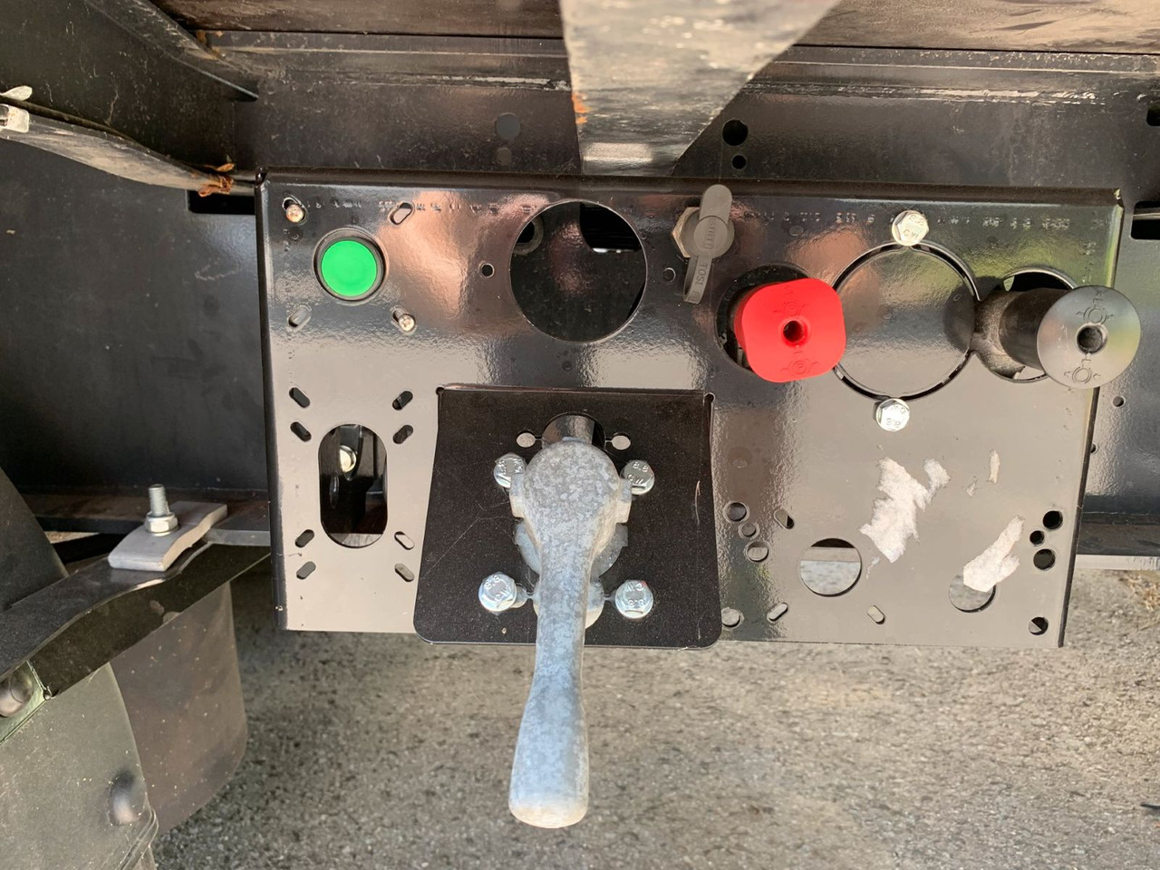 Curtainsider semi-trailer Wielton Curtain Master MEGA: picture 8