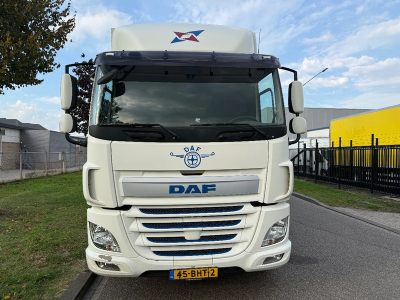 DAF CF 290 2016 - Box truck: picture 4 DAF CF 290 2016 - Box truck: picture 4