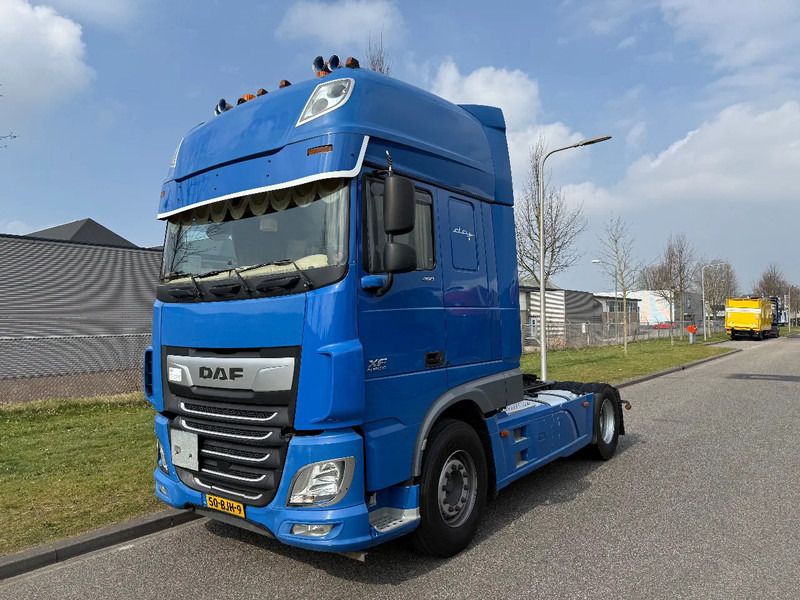 DAF XF 460 showtruck 4-2017 SSC 460 XF - Tractor unit: picture 1 DAF XF 460 showtruck 4-2017 SSC 460 XF - Tractor unit: picture 1