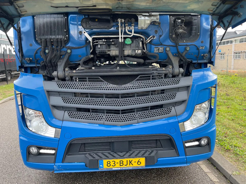 Tractor unit Mercedes-Benz Actros 1943 full adr 2017 only 695.000 km: picture 16