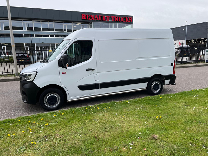 Renault Master 180.35 Red Edition L2 H2, 180pk, Airco, Nav, Camera - Panel van: picture 2 Renault Master 180.35 Red Edition L2 H2, 180pk, Airco, Nav, Camera - Panel van: picture 2