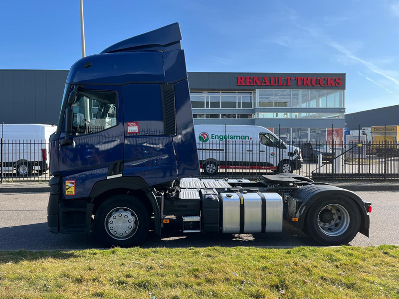 Renault T-evo 440 T4x2, Sleepercab Comfort 2 Beds, Optidriver, Optibrake - Tractor unit: picture 4 Renault T-evo 440 T4x2, Sleepercab Comfort 2 Beds, Optidriver, Optibrake - Tractor unit: picture 4