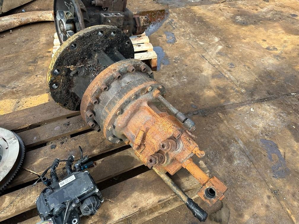 CAT 323 swing motor 515-6105 378-9516 - Hydraulics for Construction machinery: picture 3 CAT 323 swing motor 515-6105 378-9516 - Hydraulics for Construction machinery: picture 3