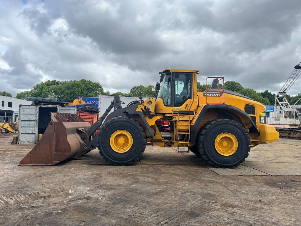 Volvo L 220 H - Wheel loader: picture 2 Volvo L 220 H - Wheel loader: picture 2
