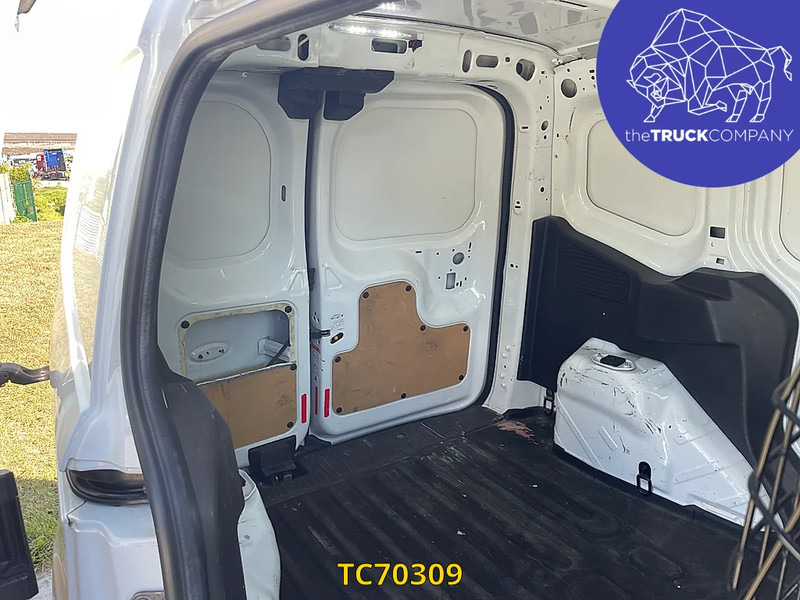 Panel van Ford Transit Courier FLEX PACK: picture 8 Panel van Ford Transit Courier FLEX PACK: picture 8