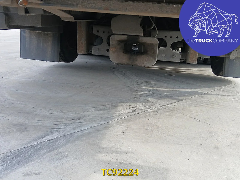 Mercedes-Benz Actros 2548 - Curtainsider truck: picture 2 Mercedes-Benz Actros 2548 - Curtainsider truck: picture 2