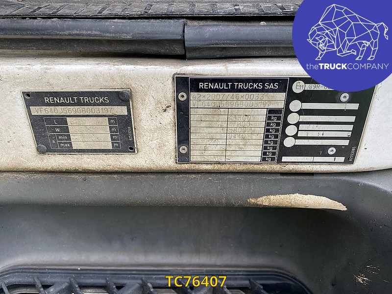 Refrigerator truck Renault D 210: picture 11