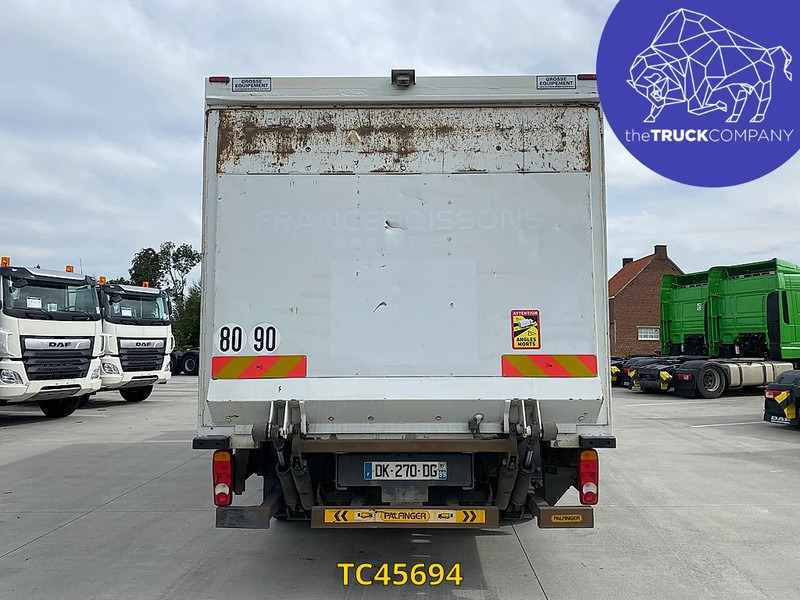 Renault D 210 - Box truck: picture 4 Renault D 210 - Box truck: picture 4