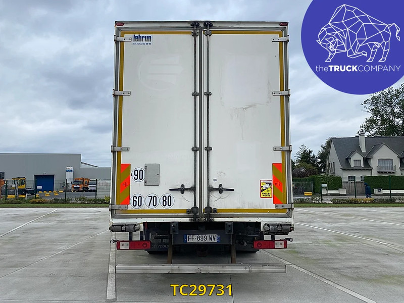 Renault T 430 - Box truck: picture 4 Renault T 430 - Box truck: picture 4