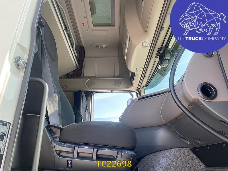 DAF XF 480 - Tractor unit: picture 4 DAF XF 480 - Tractor unit: picture 4