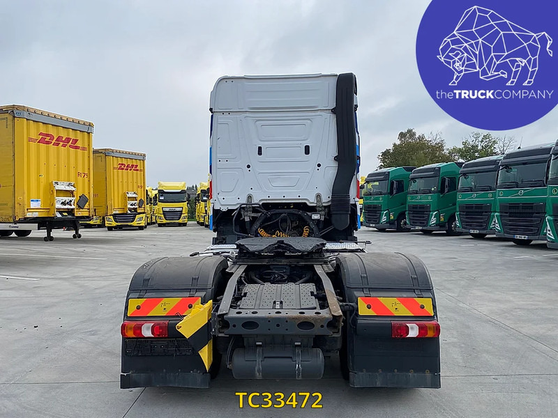 Mercedes-Benz Actros 1945 - Tractor unit: picture 4 Mercedes-Benz Actros 1945 - Tractor unit: picture 4