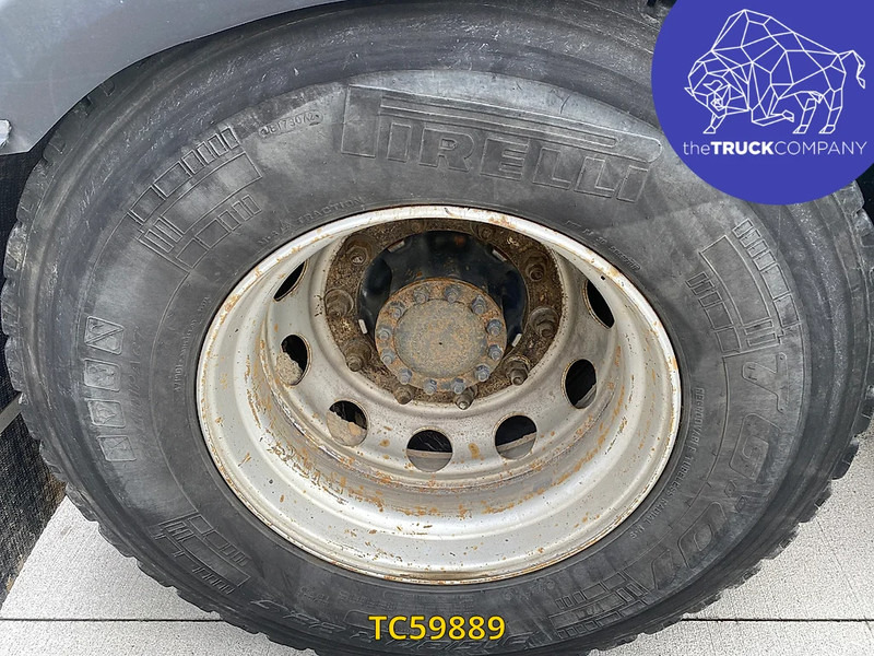 Tractor unit Renault T 460: picture 19