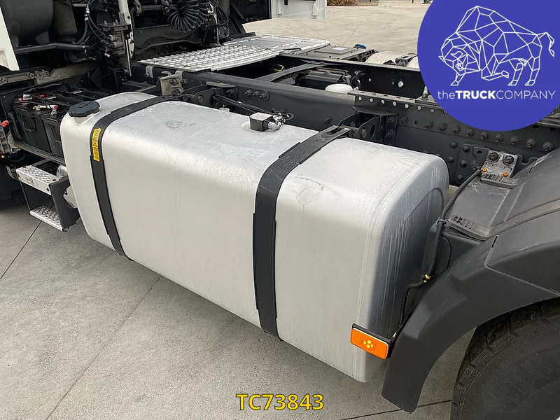 Tractor unit Volvo FH 500: picture 20