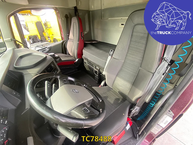 Volvo FH 500 - Tractor unit: picture 5 Volvo FH 500 - Tractor unit: picture 5
