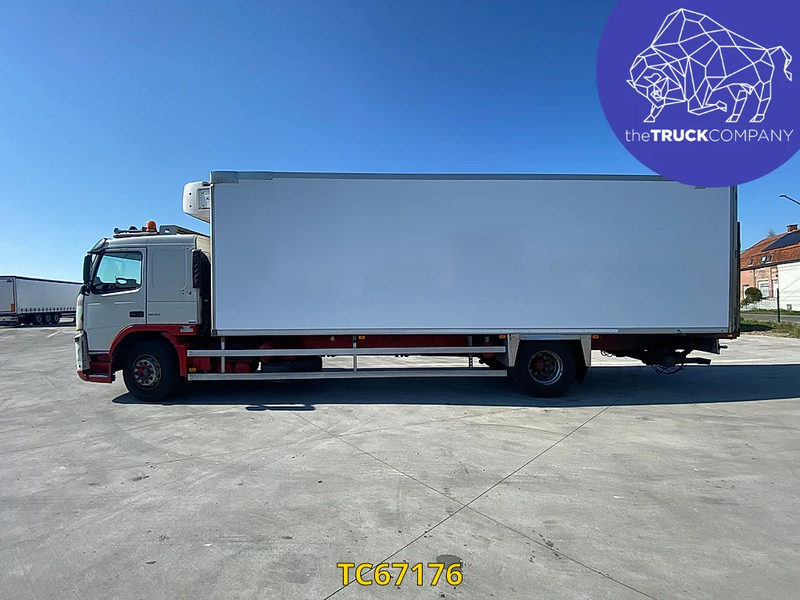 Volvo FM 330 - Refrigerator truck: picture 1 Volvo FM 330 - Refrigerator truck: picture 1
