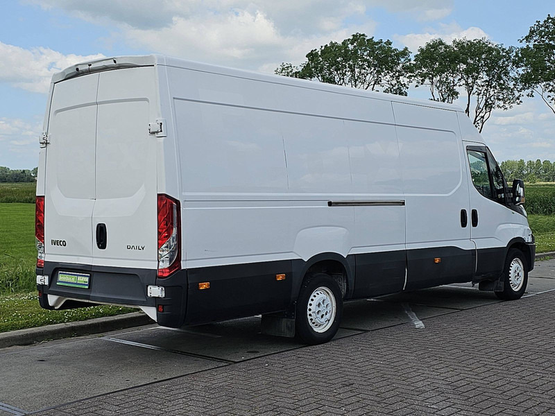 Iveco Daily 35S12 maxi EURO6 export - Panel van: picture 3 Iveco Daily 35S12 maxi EURO6 export - Panel van: picture 3
