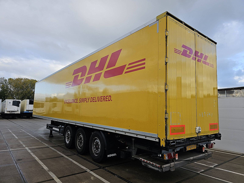 Kögel SKH24 LIFT AXLE TAILLIFT - Closed box semi-trailer: picture 5 Kögel SKH24 LIFT AXLE TAILLIFT - Closed box semi-trailer: picture 5