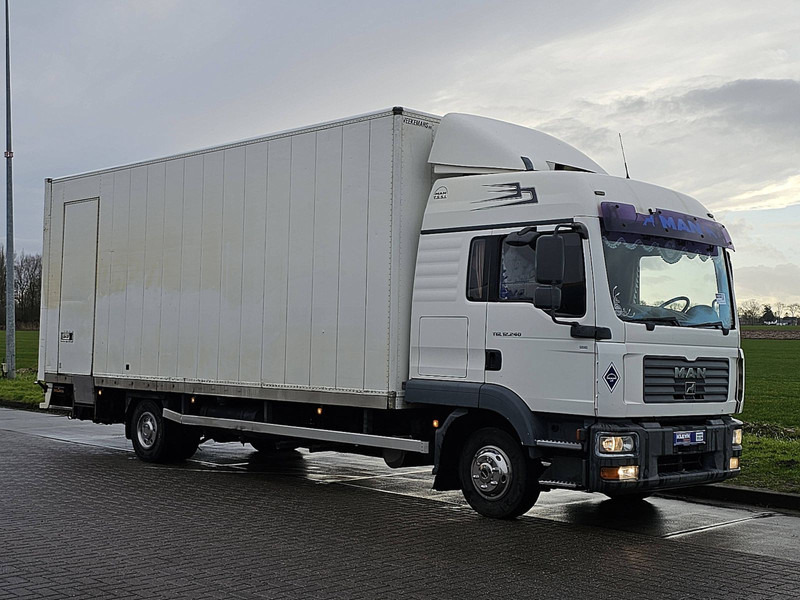 MAN 12.240 TGL LX LIFT AIRCO 6 CYL. - Box truck: picture 5 MAN 12.240 TGL LX LIFT AIRCO 6 CYL. - Box truck: picture 5