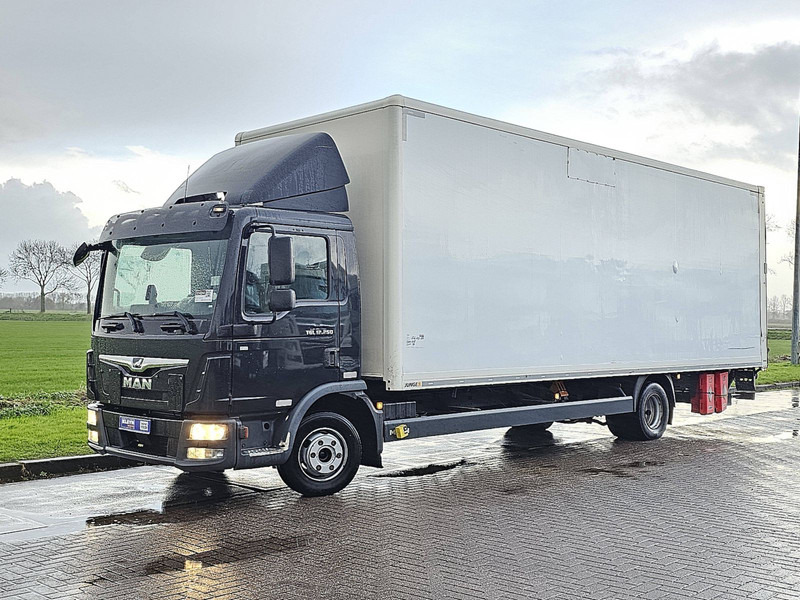 MAN 12.250 TGL BL MANUAL TAILLIFT - Box truck: picture 2 MAN 12.250 TGL BL MANUAL TAILLIFT - Box truck: picture 2
