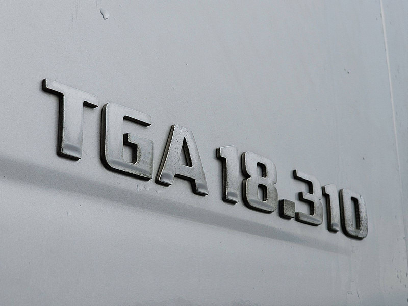 Box truck MAN 18.310 TGA AIRCO TAILLIFT DOORS: picture 13