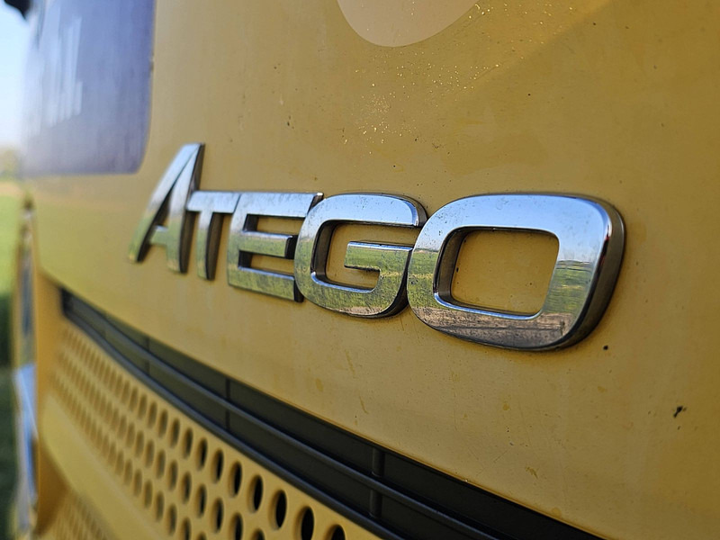 Refrigerator truck Mercedes-Benz ATEGO 824 CARRIER AIRCO LIFT: picture 18 Refrigerator truck Mercedes-Benz ATEGO 824 CARRIER AIRCO LIFT: picture 18