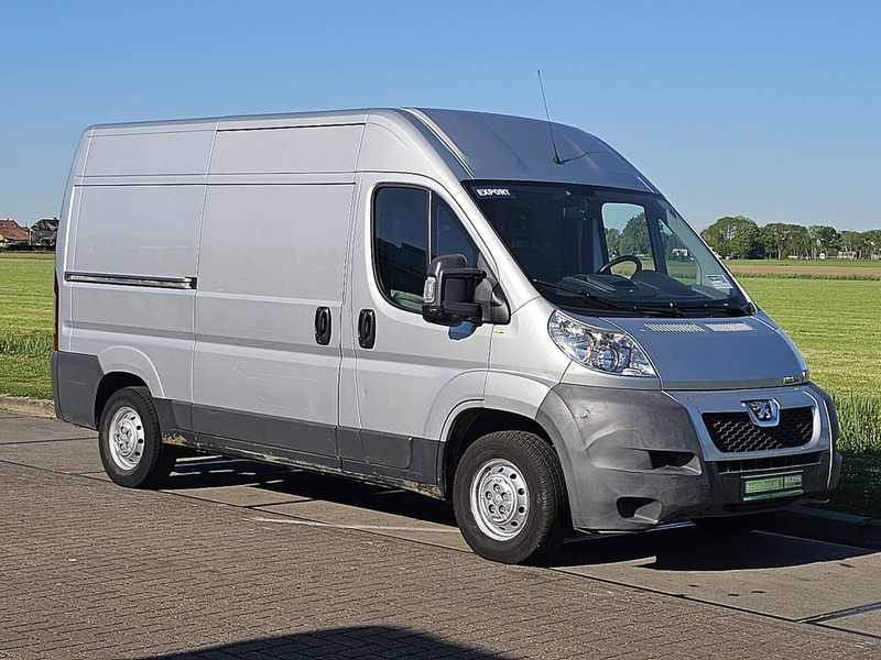 Peugeot Boxer 3.0 3.0 ltr - Panel van: picture 5 Peugeot Boxer 3.0 3.0 ltr - Panel van: picture 5