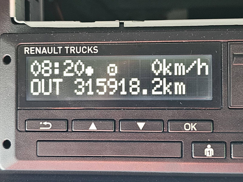 Box truck Renault D 210 11.9T AIRCO TAILLIFT: picture 9 Box truck Renault D 210 11.9T AIRCO TAILLIFT: picture 9