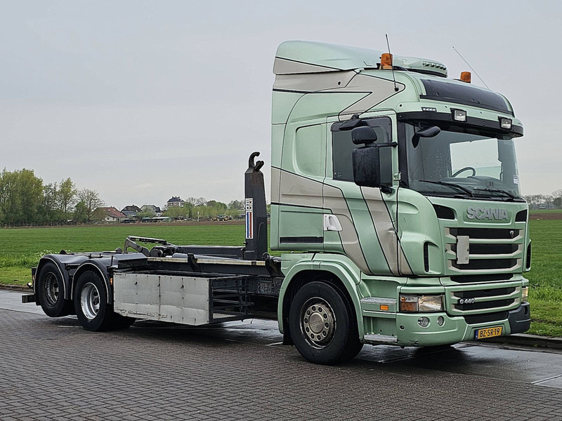 Scania G440 - Hook lift truck: picture 5 Scania G440 - Hook lift truck: picture 5