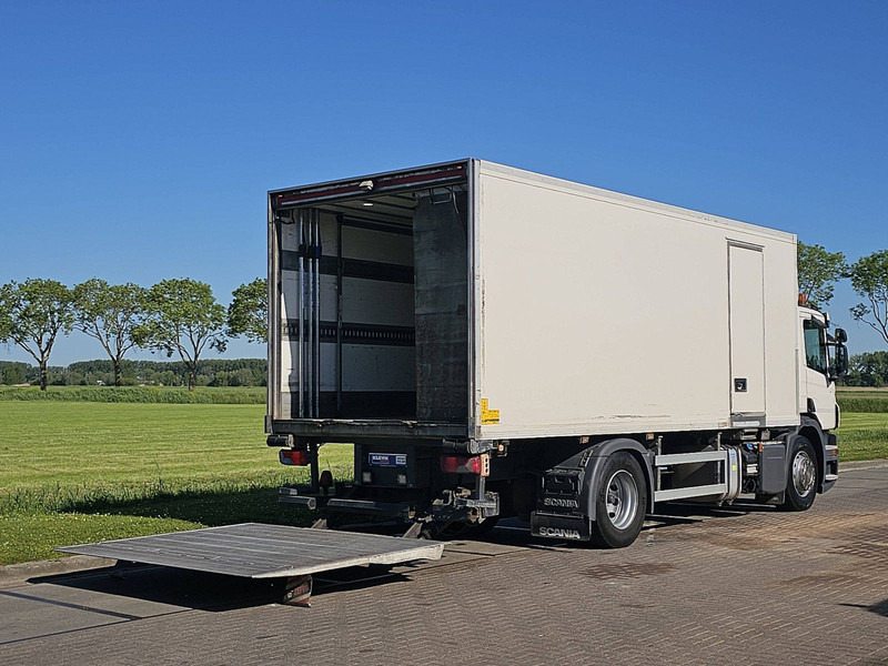 Scania P250 CARRIER LIFT 286TKM - Refrigerator truck: picture 3 Scania P250 CARRIER LIFT 286TKM - Refrigerator truck: picture 3