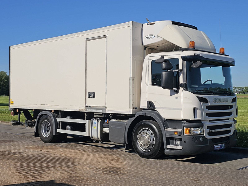 Scania P250 CARRIER LIFT 286TKM - Refrigerator truck: picture 5 Scania P250 CARRIER LIFT 286TKM - Refrigerator truck: picture 5