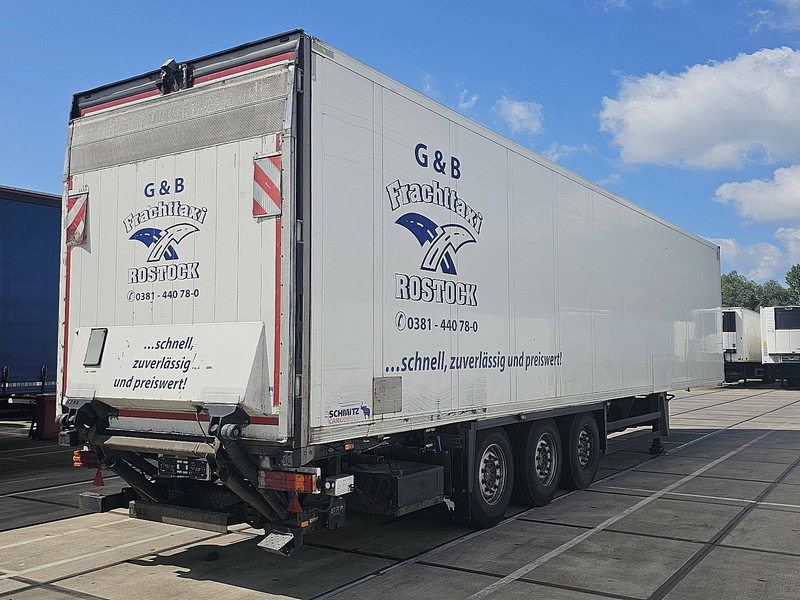 Schmitz Cargobull SKO 24 LADEBORDWAND - Refrigerator semi-trailer: picture 2 Schmitz Cargobull SKO 24 LADEBORDWAND - Refrigerator semi-trailer: picture 2