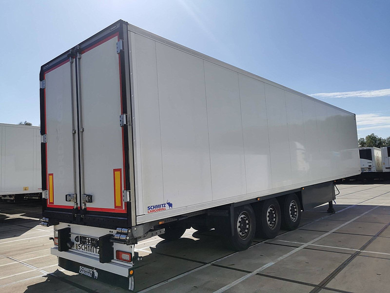 Schmitz Cargobull SKO 24 - Refrigerator semi-trailer: picture 2 Schmitz Cargobull SKO 24 - Refrigerator semi-trailer: picture 2