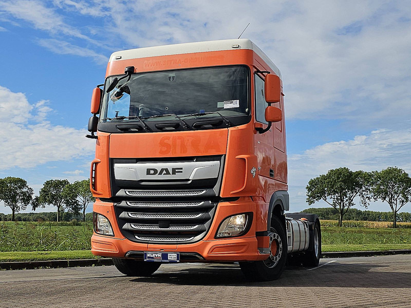 Tractor unit DAF XF 450: picture 1