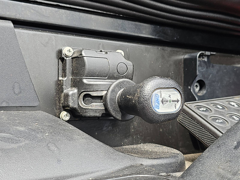 Tractor unit DAF XF 460: picture 18