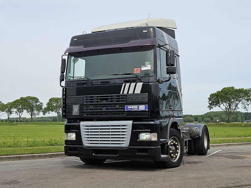 DAF XF 95.380 EURO 2 MANUAL - Tractor unit: picture 1 DAF XF 95.380 EURO 2 MANUAL - Tractor unit: picture 1