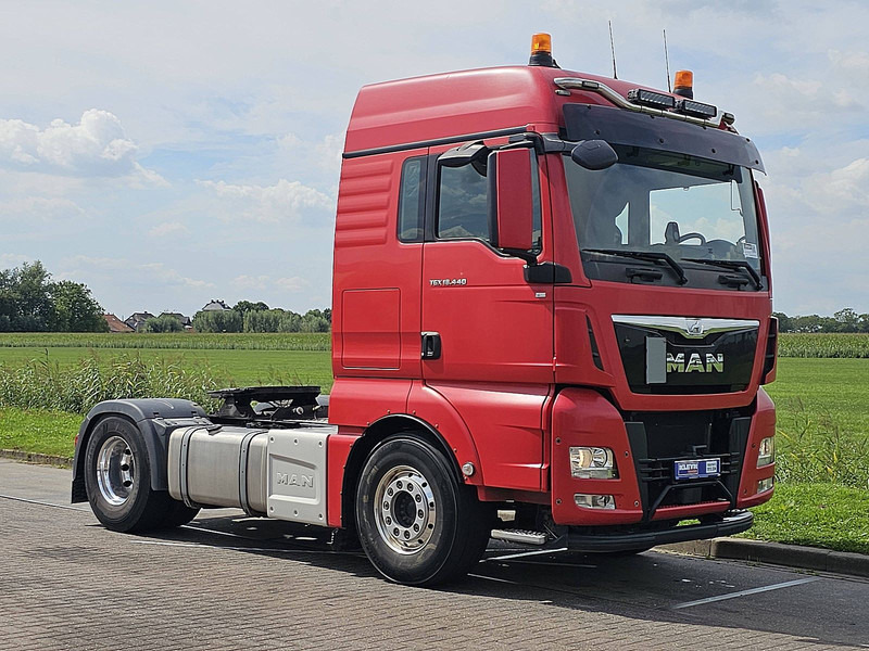 MAN 18.440 TGX - Tractor unit: picture 5 MAN 18.440 TGX - Tractor unit: picture 5