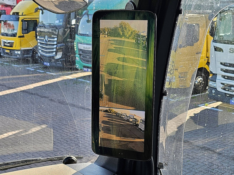 Tractor unit Mercedes-Benz ACTROS 1846 4X4 HAD PTO+HYDR.: picture 13 Tractor unit Mercedes-Benz ACTROS 1846 4X4 HAD PTO+HYDR.: picture 13