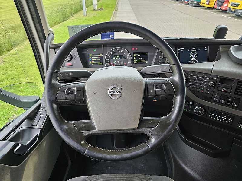 Container transporter/ Swap body truck Volvo FH 460 6x2*4: picture 10