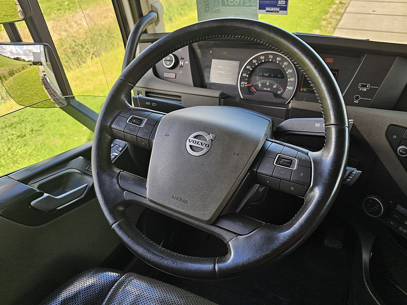 Container transporter/ Swap body truck Volvo FH 460 BDF,I parkcool: picture 10