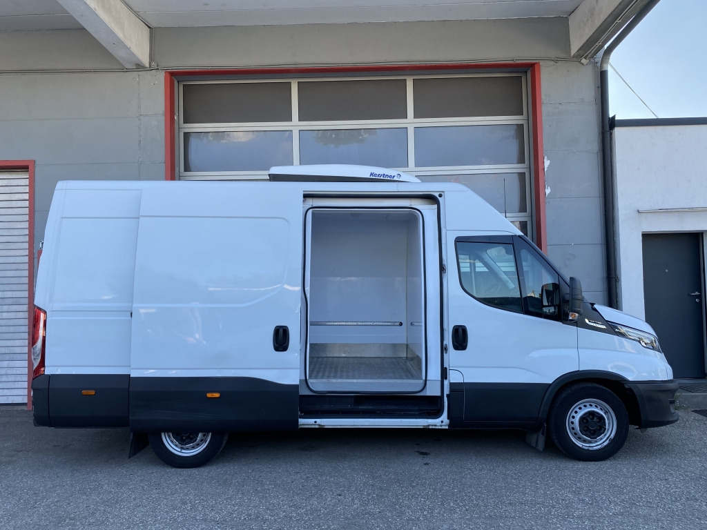 Iveco Daily 35S14 Hi-Matic Klimaautom. Kerstner 206 RA - Refrigerated van: picture 4 Iveco Daily 35S14 Hi-Matic Klimaautom. Kerstner 206 RA - Refrigerated van: picture 4