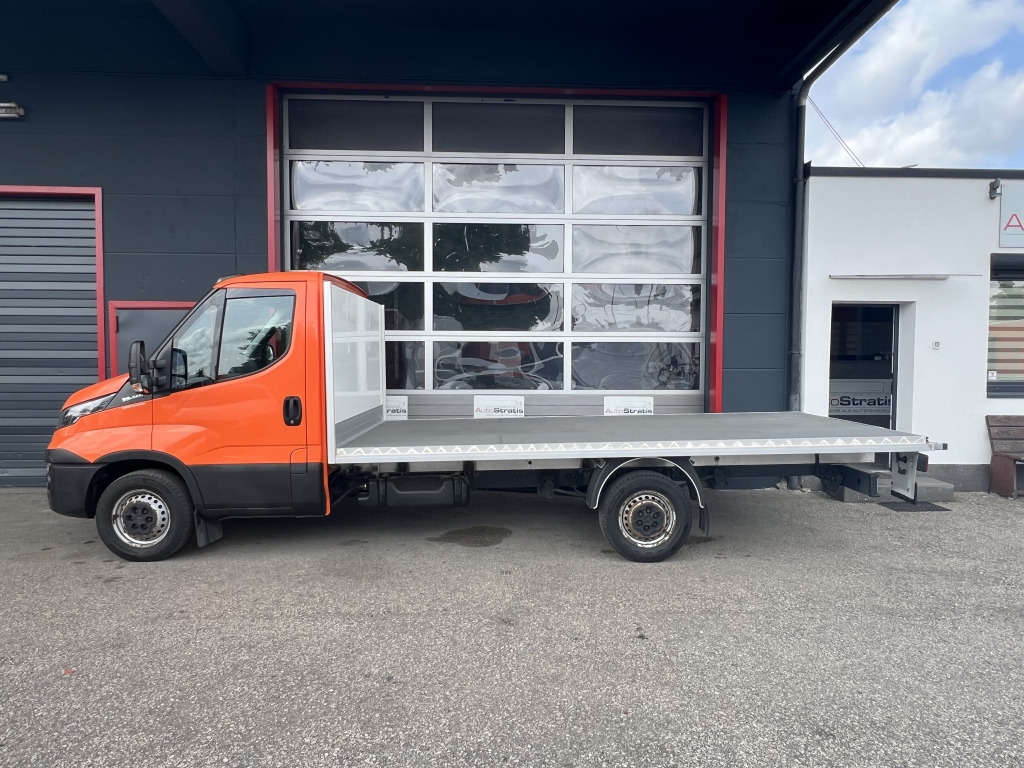 Iveco Daily 35S14 MAXI 4,35m Plattform Klima Kamera - Flatbed van: picture 4 Iveco Daily 35S14 MAXI 4,35m Plattform Klima Kamera - Flatbed van: picture 4