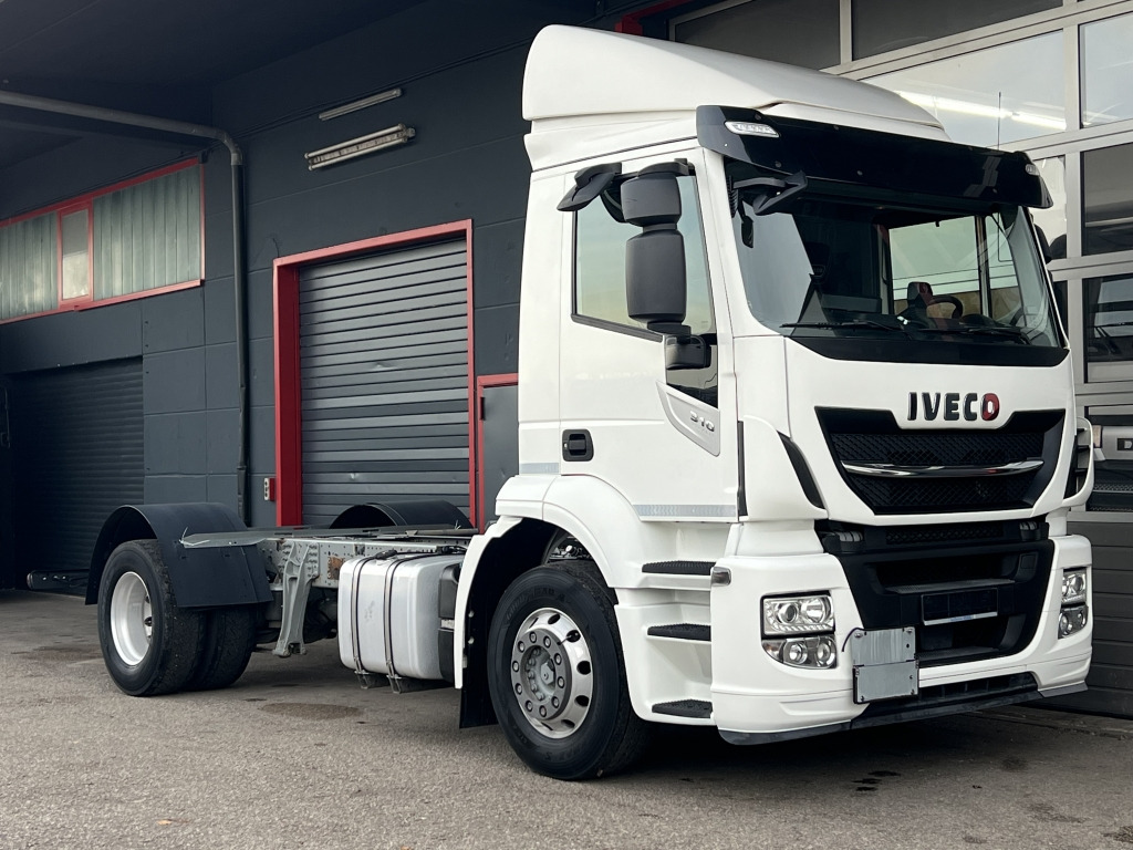 Iveco Stralis AD190S31 4,2mRdst Klimaaut. Intander ACC - Cab chassis truck: picture 1 Iveco Stralis AD190S31 4,2mRdst Klimaaut. Intander ACC - Cab chassis truck: picture 1