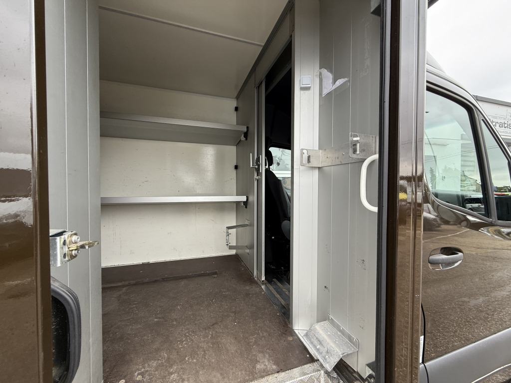 Mercedes-Benz Sprinter 315 CDI Klima Kamera UPS-Integralkoffer - Box van: picture 5 Mercedes-Benz Sprinter 315 CDI Klima Kamera UPS-Integralkoffer - Box van: picture 5