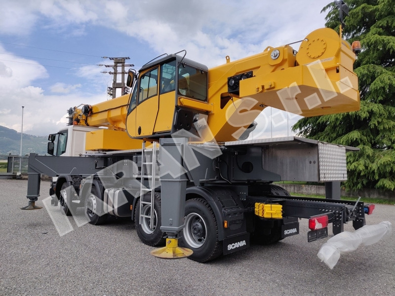 Locatelli TCL 55.50 - Mobile crane: picture 4 Locatelli TCL 55.50 - Mobile crane: picture 4