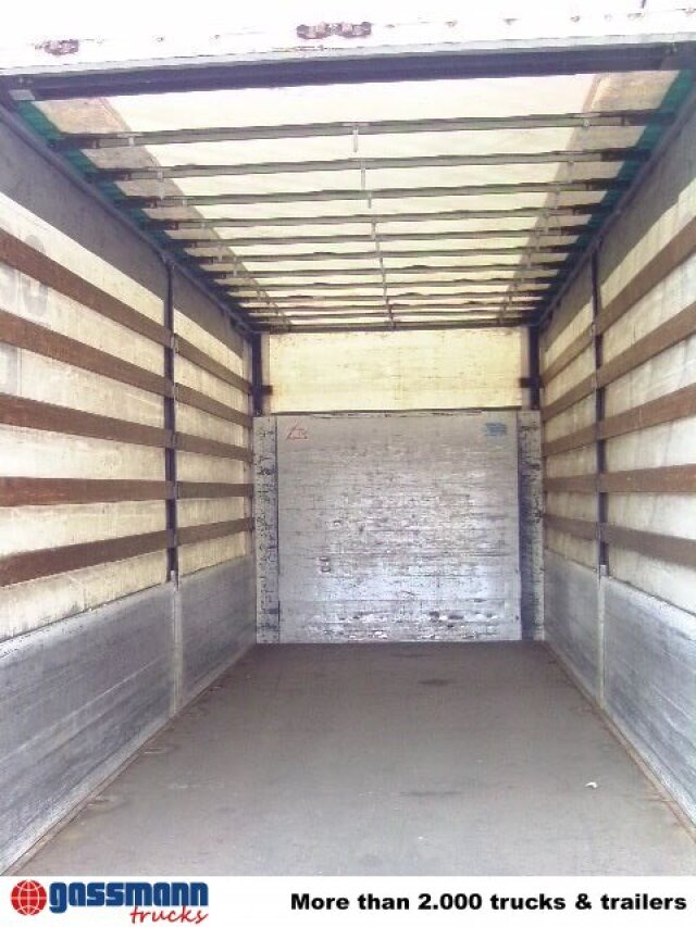 EN 74 - Curtainside swap body: picture 2 EN 74 - Curtainside swap body: picture 2