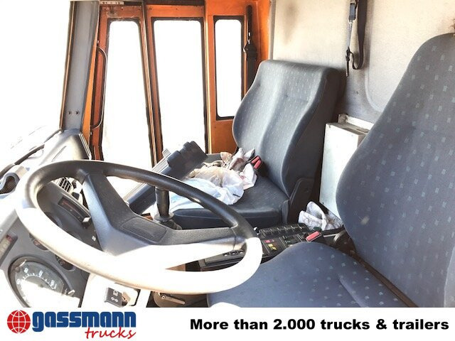 GINAF GINC 3030 mit Heckkran Atlas AK 90.1 HDS - Dropside/ Flatbed truck, Crane truck: picture 5 GINAF GINC 3030 mit Heckkran Atlas AK 90.1 HDS - Dropside/ Flatbed truck, Crane truck: picture 5