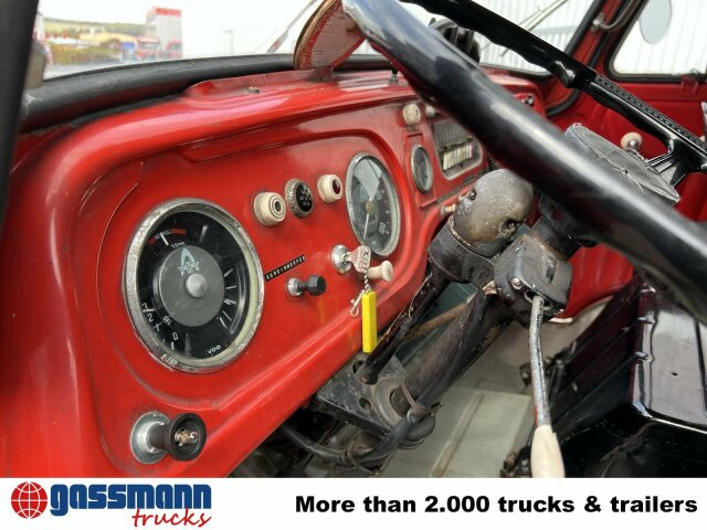 Hanomag LF8 Markant L Diesel - Oldtimer - Fire truck: picture 3 Hanomag LF8 Markant L Diesel - Oldtimer - Fire truck: picture 3