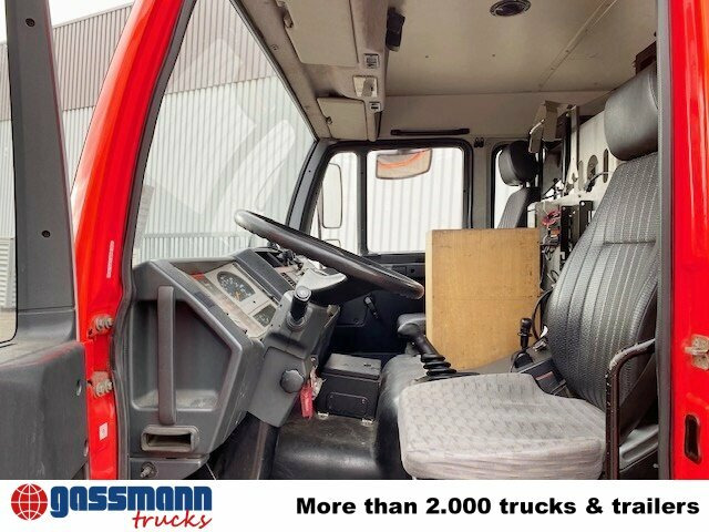 MAN 10.224 LC 4x2 BB Doka, TLF16/12, 6-Zylinder - Fire truck: picture 3 MAN 10.224 LC 4x2 BB Doka, TLF16/12, 6-Zylinder - Fire truck: picture 3