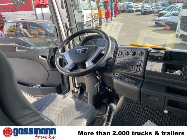 MAN TGM 18.330 4X2 LL, Fahrschulausstattung - Container transporter/ Swap body truck: picture 2 MAN TGM 18.330 4X2 LL, Fahrschulausstattung - Container transporter/ Swap body truck: picture 2